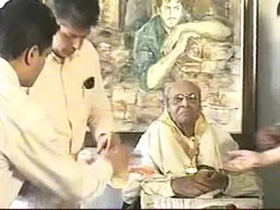 Pran receives Dadasaheb Phalke