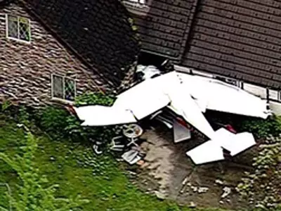 Small Plane Crashes Into Washington Home