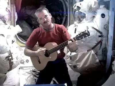 Astronaut Exits ISS With Music Video