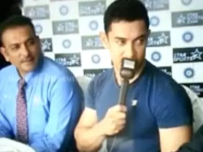 Aamir Khan at Commentary Box for Sachin