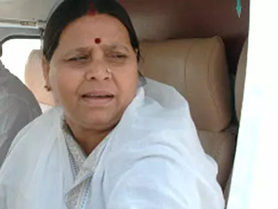 Lalu will control the helm of RJD from jail, says Rabri Devi