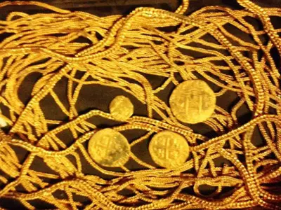 Florida Family Finds Treasure Offshore