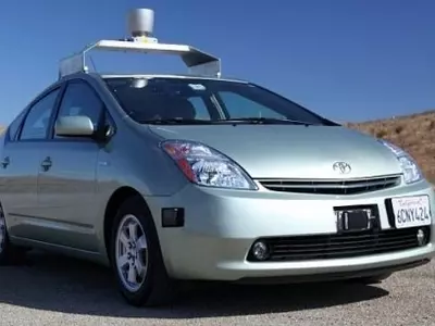 Google drives in driverless cars